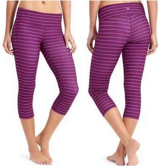 Athleta Striped Chaturanga Capri Leggings Sz.Small Striped Purple Pink Yoga‎ Run - Picture 1 of 8
